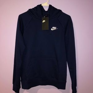 NEW NIKE HOODIE